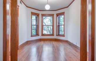 859 West Fletcher St.