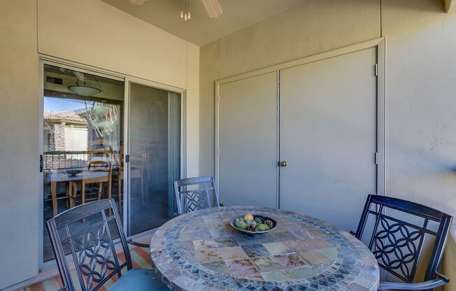 2 beds, 2 baths, 1,403 sqft, $2,000, Unit 2063