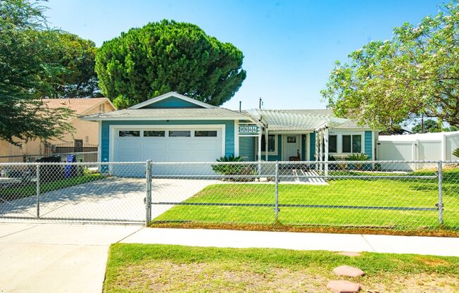 8644 Frankfort Street- Fontana CA 92336 3BR 2BTH 2 Car Garage For Rent
