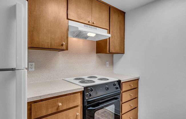 1 bed, 1 bath, 734 sqft, $1,450, Unit 821