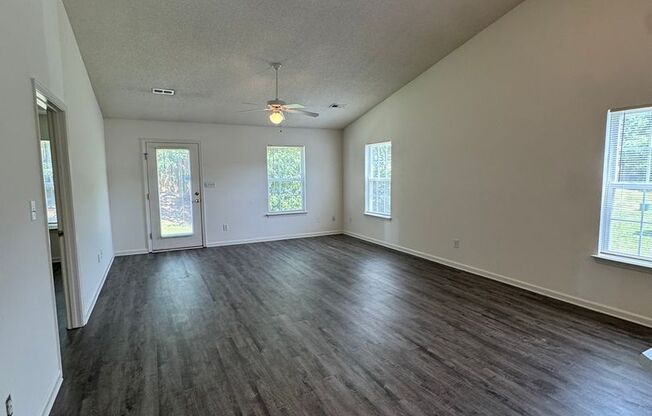 132 Springwood Lane