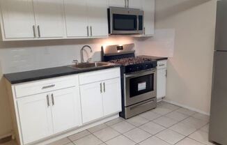 54 Linden Ave 103