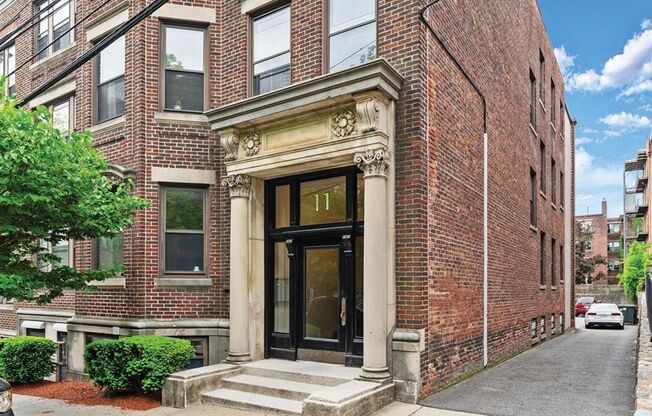 Nice 3 bed in Brookline