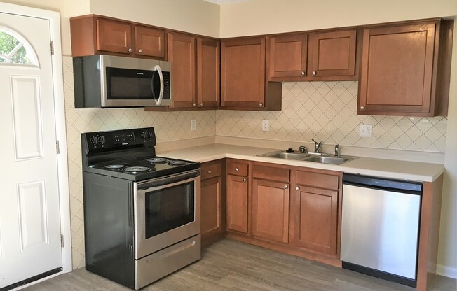 3201 Norwood