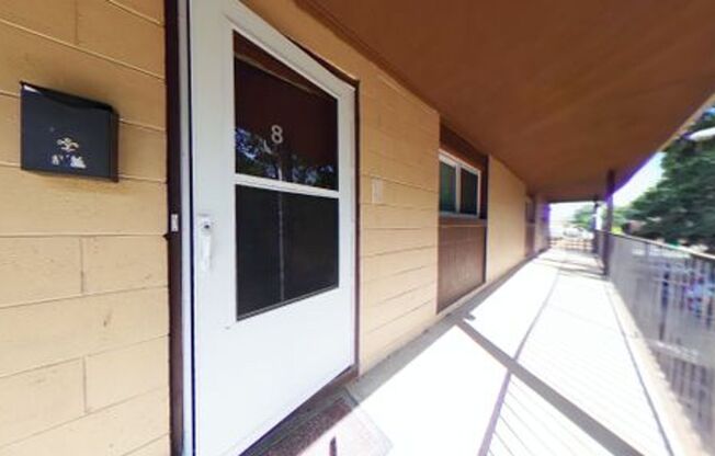 Newly updated 2 Bedroom, 1 bathroom Apartment in Newport News-first month free