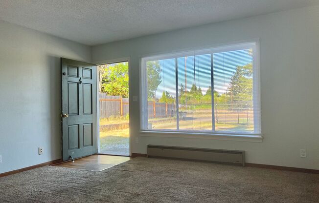 2 bedroom home located in Burien