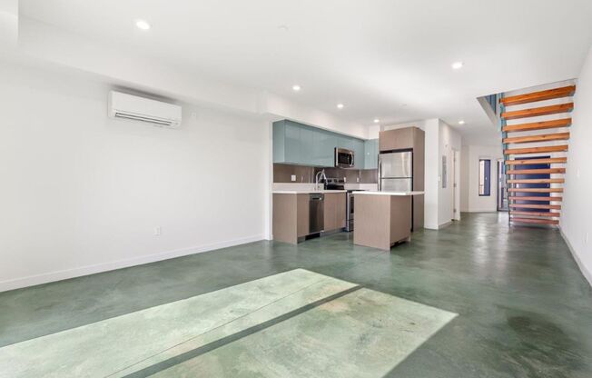 2 beds, 2.5 baths, 1,145 sqft, $3,195, Unit 505