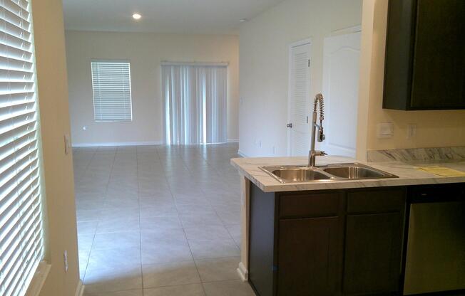 9610 Baylin Ct