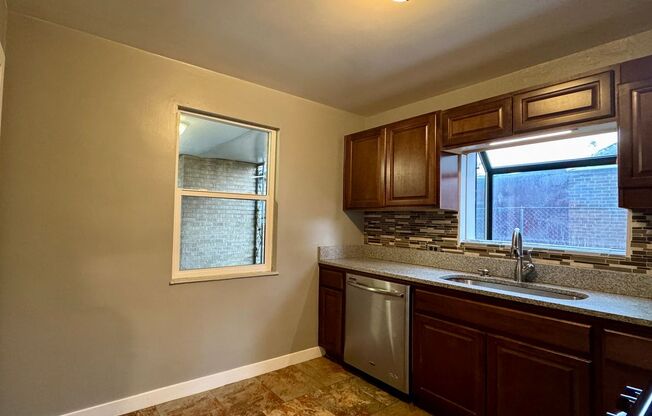 Updated 3 Bedroom 2 Bath Single Family Home Available NOW!!