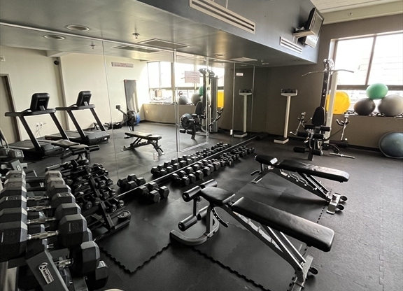 1 bed, 1 bath, 540 sqft, $3,200, Unit 322