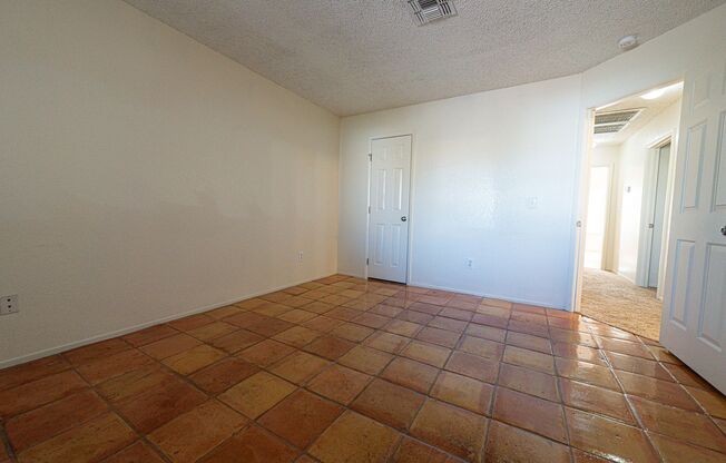 3 beds, 2 baths, $1,950