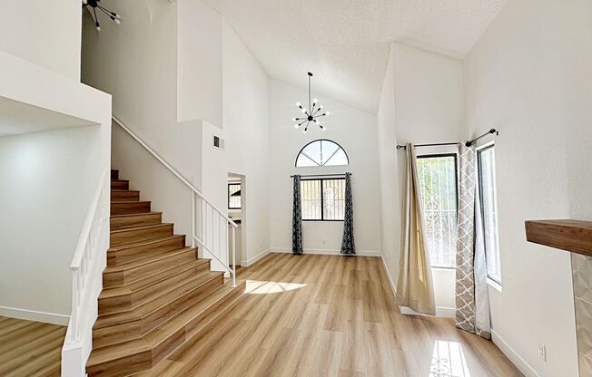 4 beds, 3 baths, $2,400