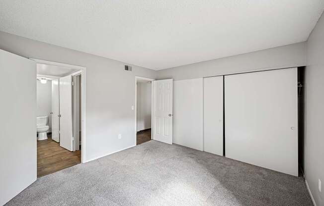 Greensview in Aurora CO Colonial Bedroom