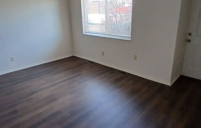 1 bed, 1 bath, 650 sqft, $810, Unit 4061NOT
