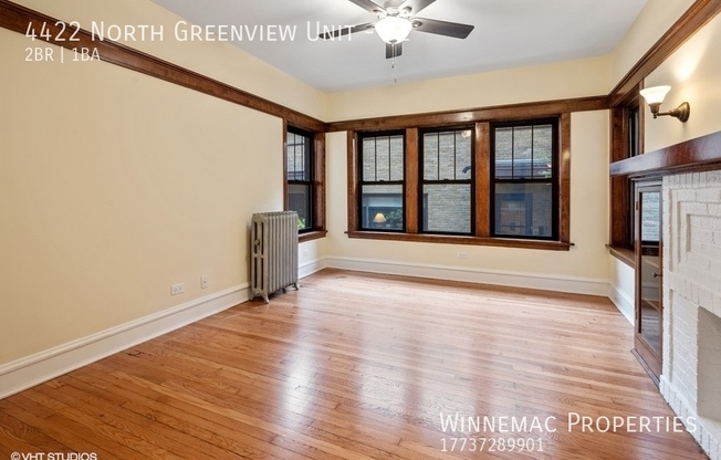 4422 N GREENVIEW