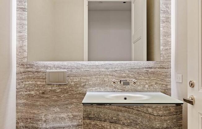 3 beds, 3.5 baths, 2,724 sqft, $27,000, Unit 7203