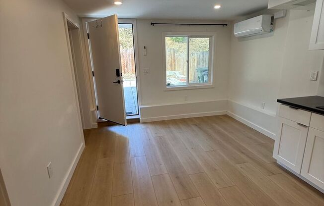 Bright, Newly Updated 2BR/1BA ADU with Backyard – 418 Higate Dr., Daly City