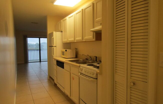 1 bed, 1 bath, $1,220