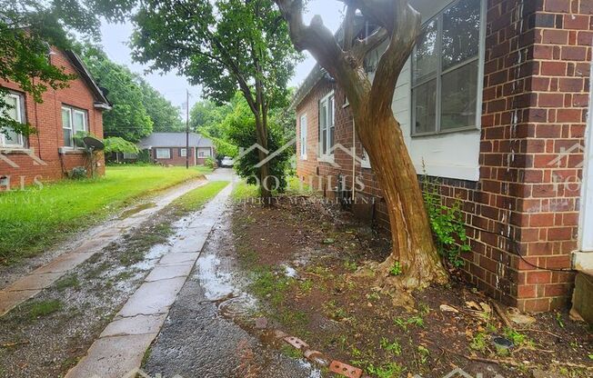 3 beds, 2 baths, $1,500