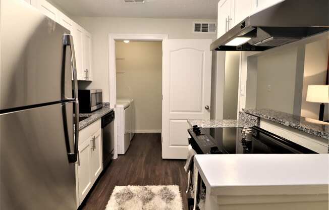 Refrigerator And Kitchen Appliances at Rosemont Vinings Ridge, Atlanta, 30339