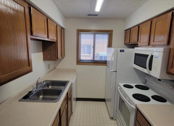 1 bed, 1 bath, 725 sqft, $795