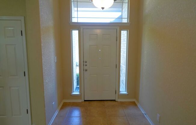Immaculate Rental Now Available in Cibolo! Realtor Commission: $500