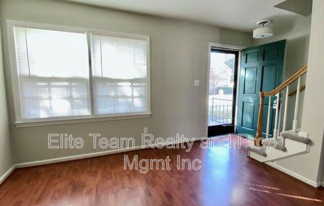 4657 OLD LANTERN WAY