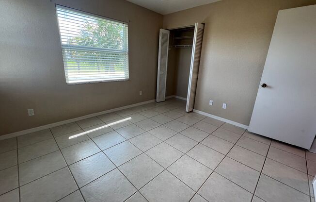 2 beds, 2 baths, $1,550, Unit # 122