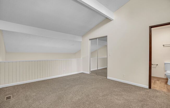 2 beds, 1.5 baths, 1,050 sqft, $2,049, Unit 214-774C