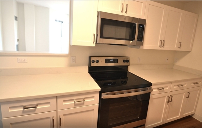 2 beds, 2 baths, 1,209 sqft, $4,885, Unit 620