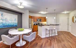 Apartments in Renton, Landing - Modern Living in a Prime Location