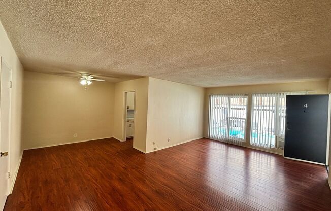 1540 LAUREL AVE