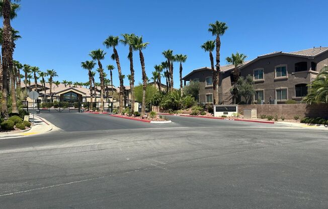 3 beds, 2 baths, $1,550, Unit # 2006