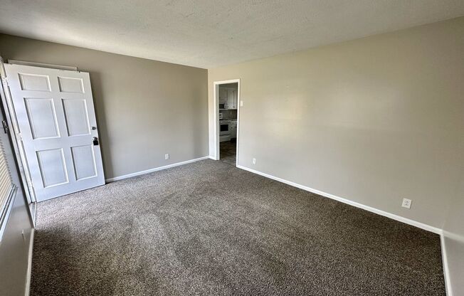 3 Bedroom Home For Rent Over The River!