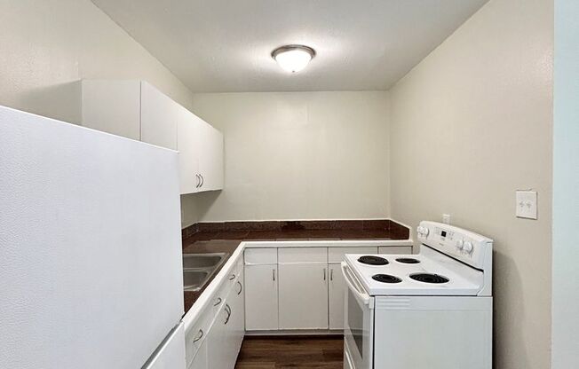 1 bed, 1 bath, $750, Unit SC533