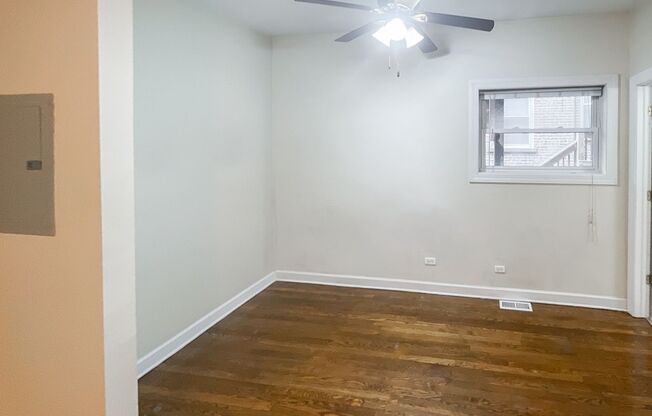 Studio, 1 bath, 460 sqft, $1,810, Unit 857-1S