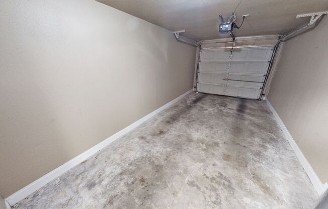 2 beds, 1.5 baths, 1,250 sqft, $1,325, Unit 4185