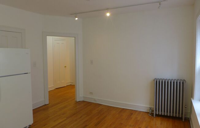 1 bed, 1 bath, 675 sqft, $1,495, Unit 48082A