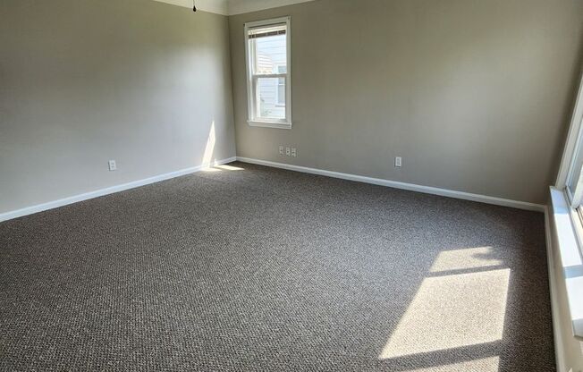 Gorgeous 3 Bedroom Home For Rent in Garfield Heights
