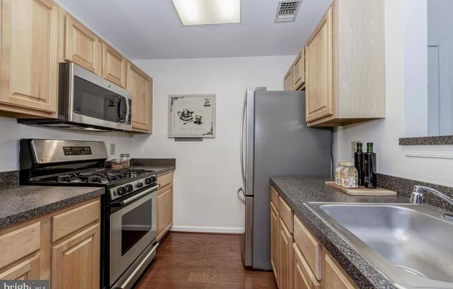 2001 12th Street NW Unit 209