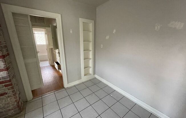 1201 NW 31st St.