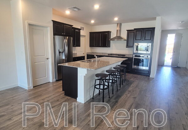 8380 FENHOLLOW DR