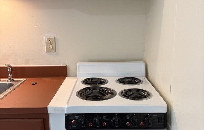 8 EXCHANGE CT
