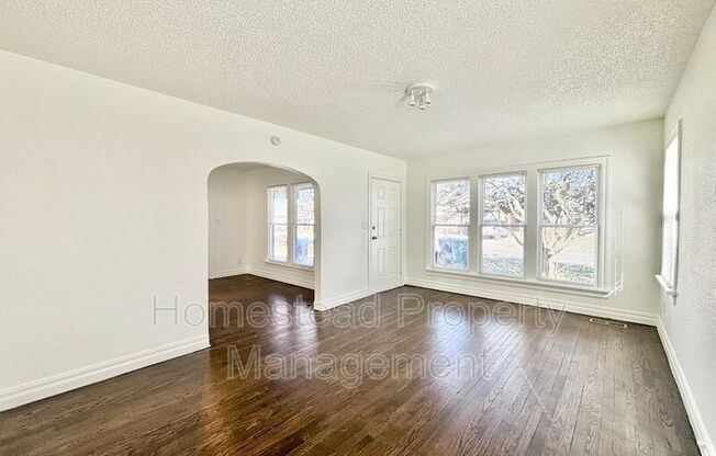 1224 SW 35 ST