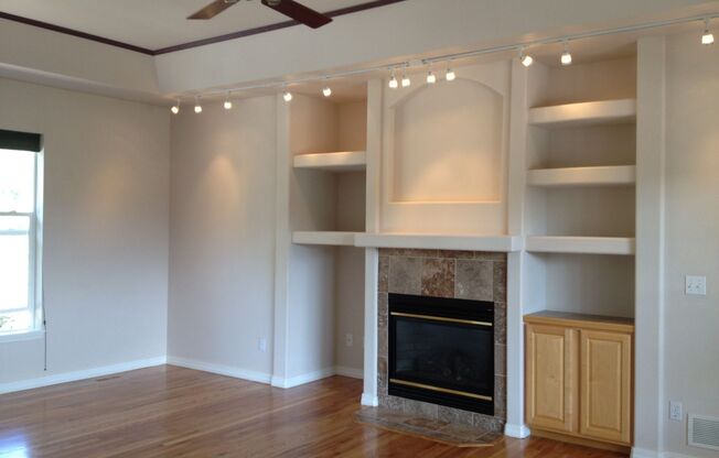 5 Bd Ranch Home in School D-20