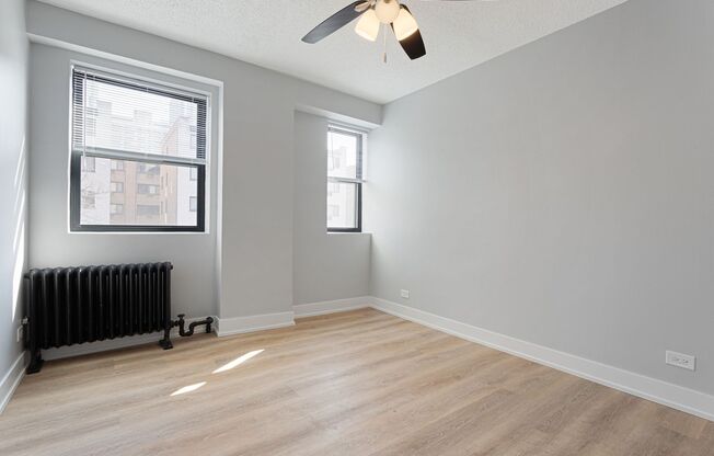 2 beds, 1 bath, 430 sqft, $2,100, Unit 2E