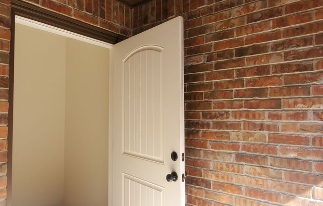 Perfect 3Bed 2Bath 2 Car Garage Downtown Edmond
