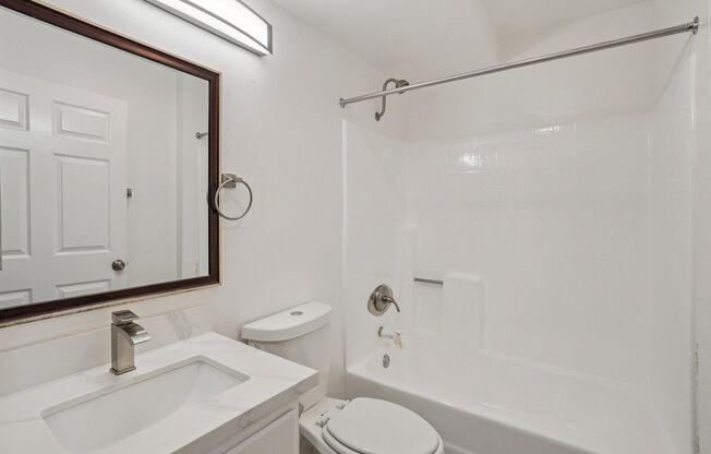 1 bed, 1 bath, 700 sqft, $1,798, Unit 108