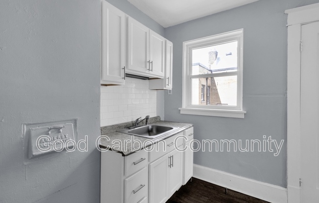 2803 MAIN ST