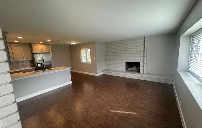 5619 42nd Street Unit 1